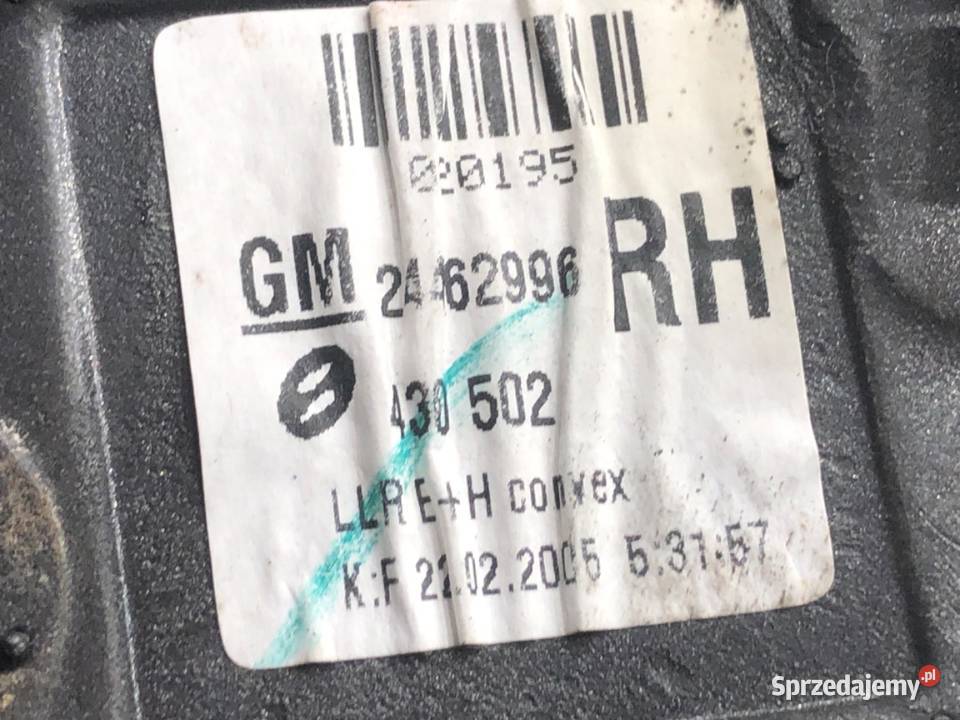 LUSTERKO PRAWY OPEL ASTRA H Hatchback 0414