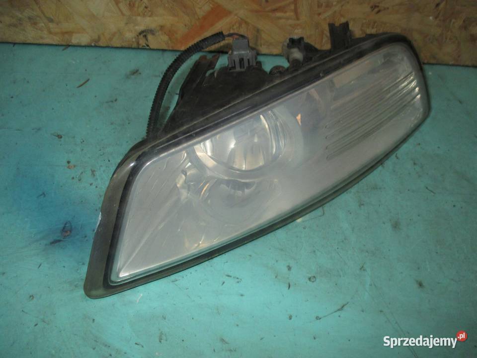 FORD MONDEO MK4 IV 10r lampa prawy przód osobowe