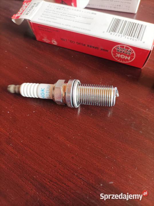 Świece zapłonowe NGK R74388 Sławno