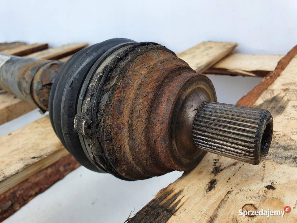 Vw Touran 16 FSI PRAWA PRZEDNIA KA Przód Rudka