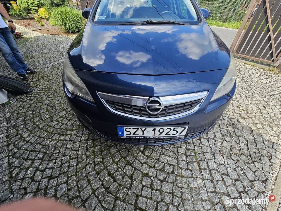 Syndyk Masy Upadłości sprzeda Opel Astra J Sports Tourer 2.0 CDTI, rok 2011