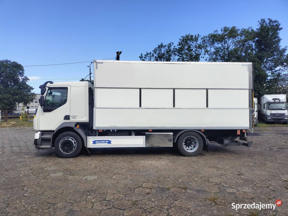 VOLVO FL 4x2 REGULOWANY KONTENER IZOTERMA WINDA tempomat Częstochowa