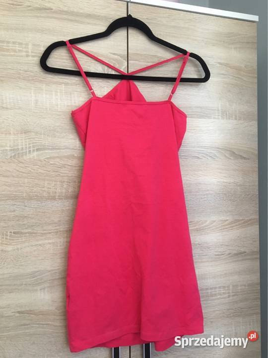 Piękna różowa sukienka idealna na lato S Sinsay Moda i Styl Polanka Wielka