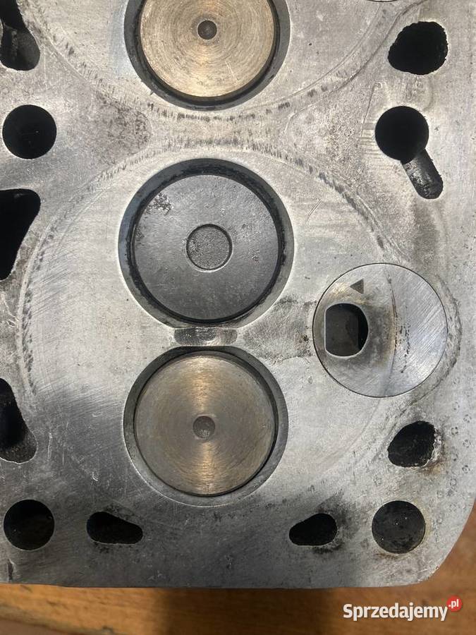 GLOWICA CYLINDRÓW VW T3 16D GOLF II 068103373 osobowe wielkopolskie Rakoniewice