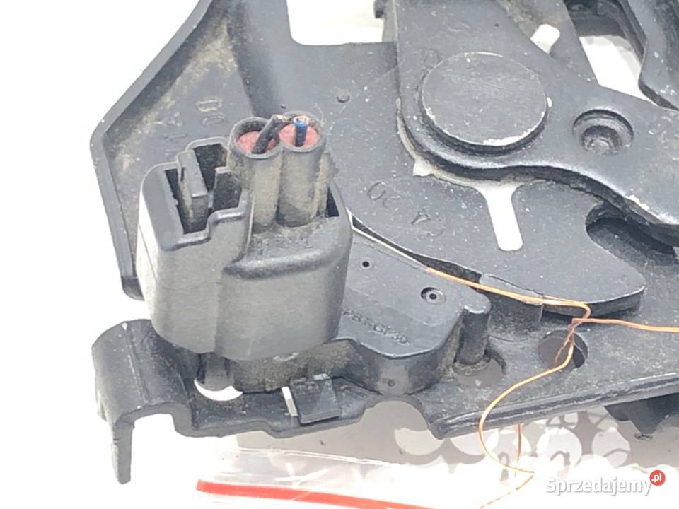 ZAMEK MASKI PRZÓD FORD ECOSPORT SUV