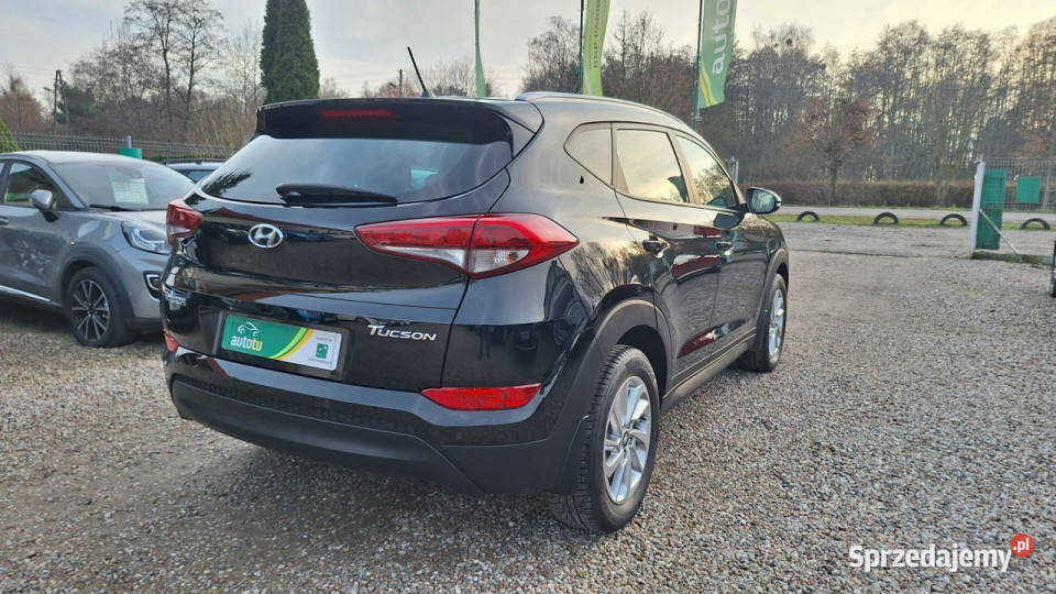 Hyundai Tucson polski salon 2 komplety opon III podgrzewane fotele