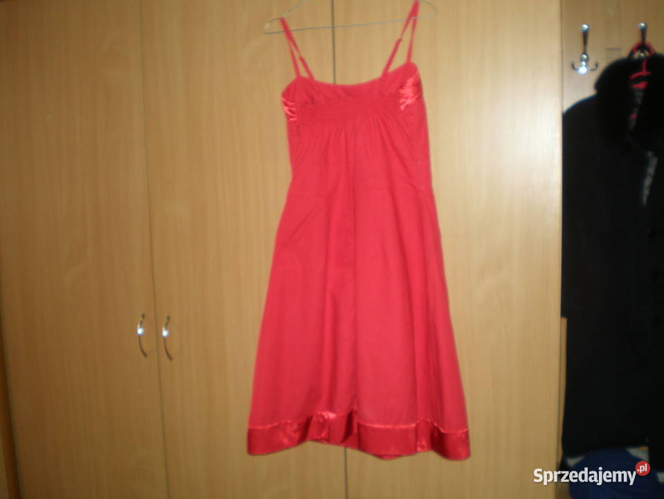 Sprzedam sukienkę damską używaną rozmiar 38 śląskie