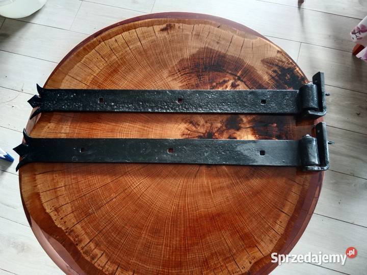 Wyroby kowalskie ozdoby wieszak podkowy noże mazowieckie Stara Dąbrowa