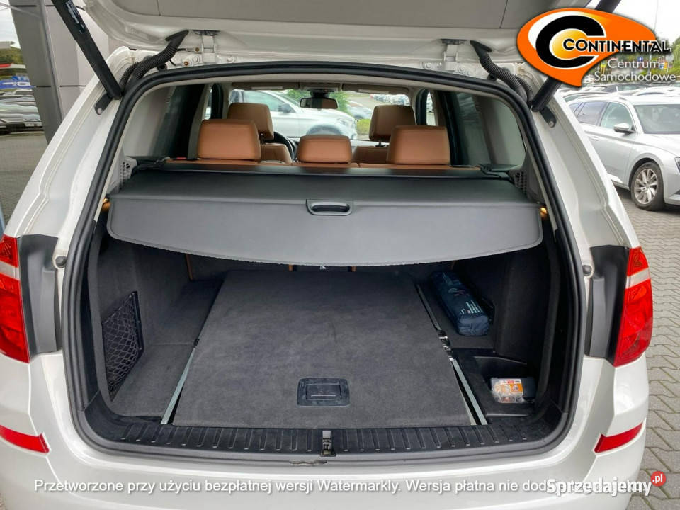 BMW X3 Pełne wyposaenie F25 2010 światła do jazdy dziennej Żory