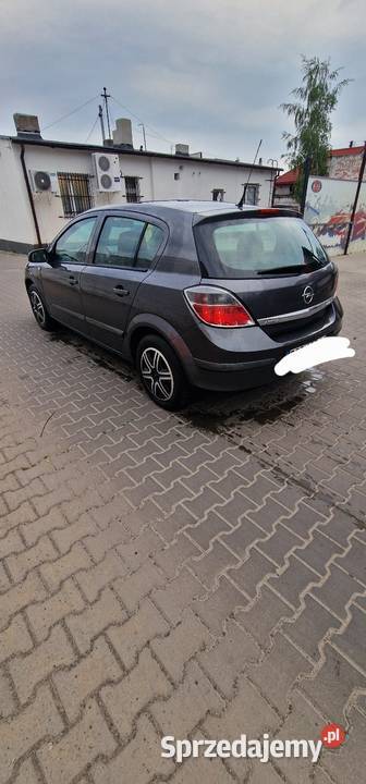 Opel astra 2009 14 gaz klimatyzacja sprawna