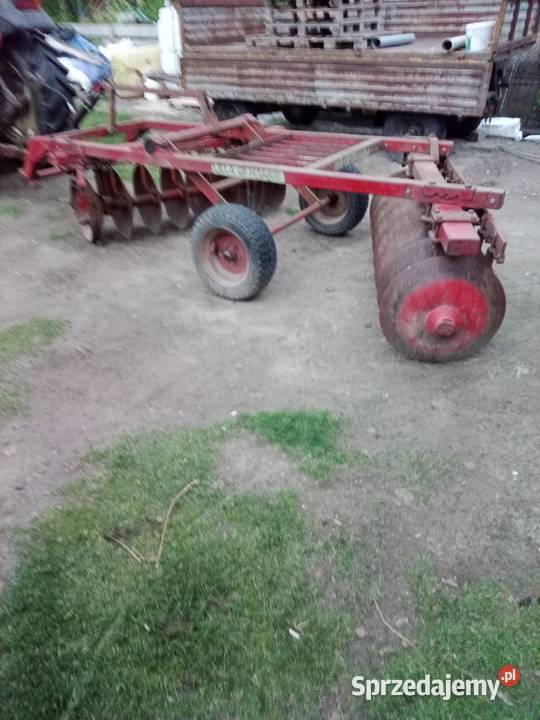 Broń talerzowa ciągana ciężką 22 m Do ciągnika Cyców