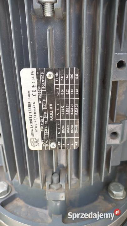Belownica prasa do folii kartonu makulatury Drzewica