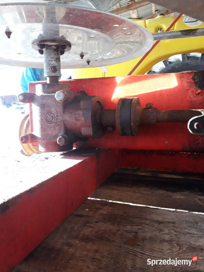 Rozsiewacz nawozu ABRA 2 MAXI 1700 l nieuszkodzony Rozsiewacze nawozów Płock