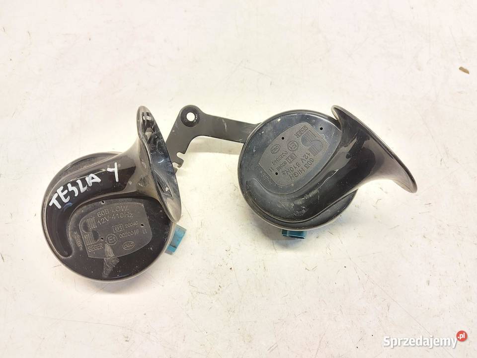 TESLA MODEL Y 2022r SYRENA ALARMU
