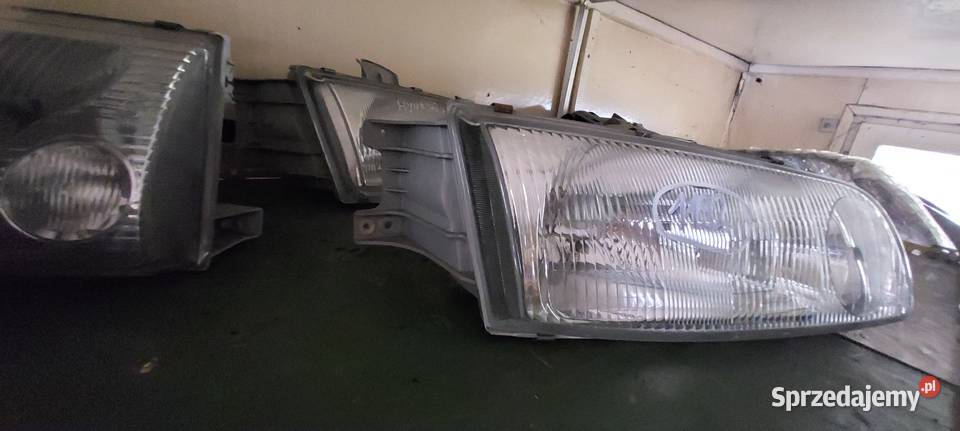 HYUNDAI H1 H1 PRAWA LAMPA REFLEKTOR ORYGINAŁ