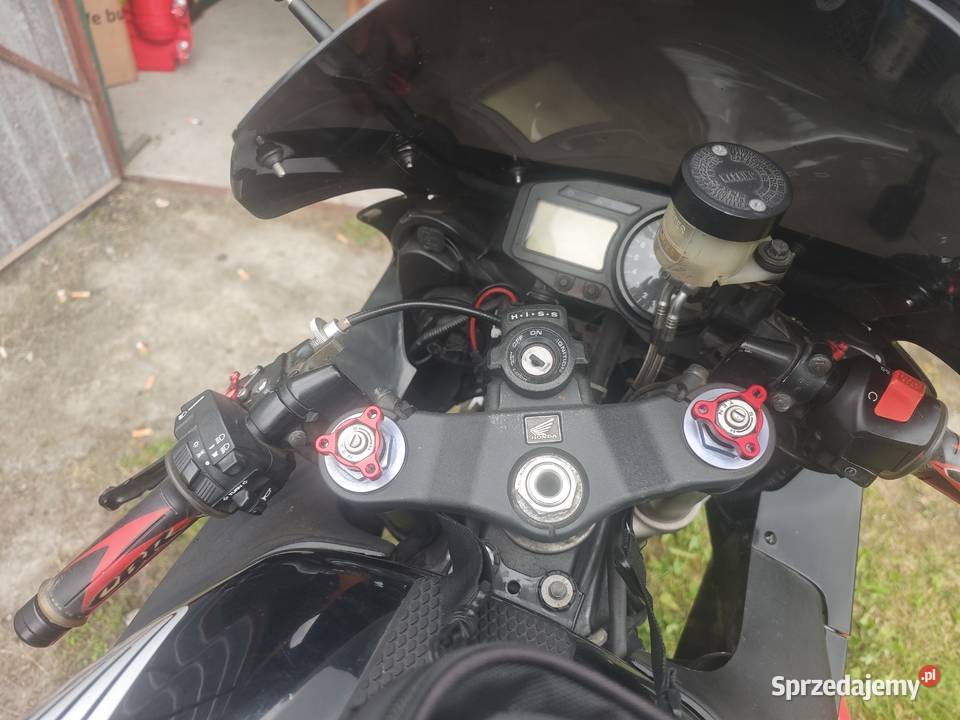 Honda CBR 954 rr Skoki
