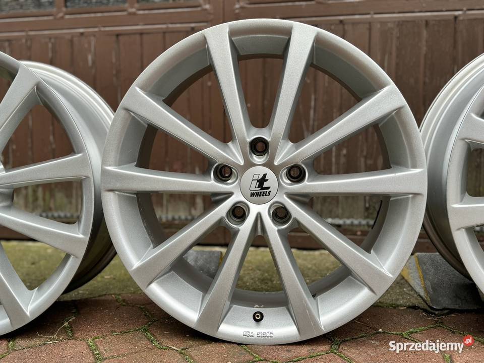 Alufelgi IT Wheels 5x120 18 75J ET 40 BMW VW T5 Samochodowe lubelskie Biała Podlaska