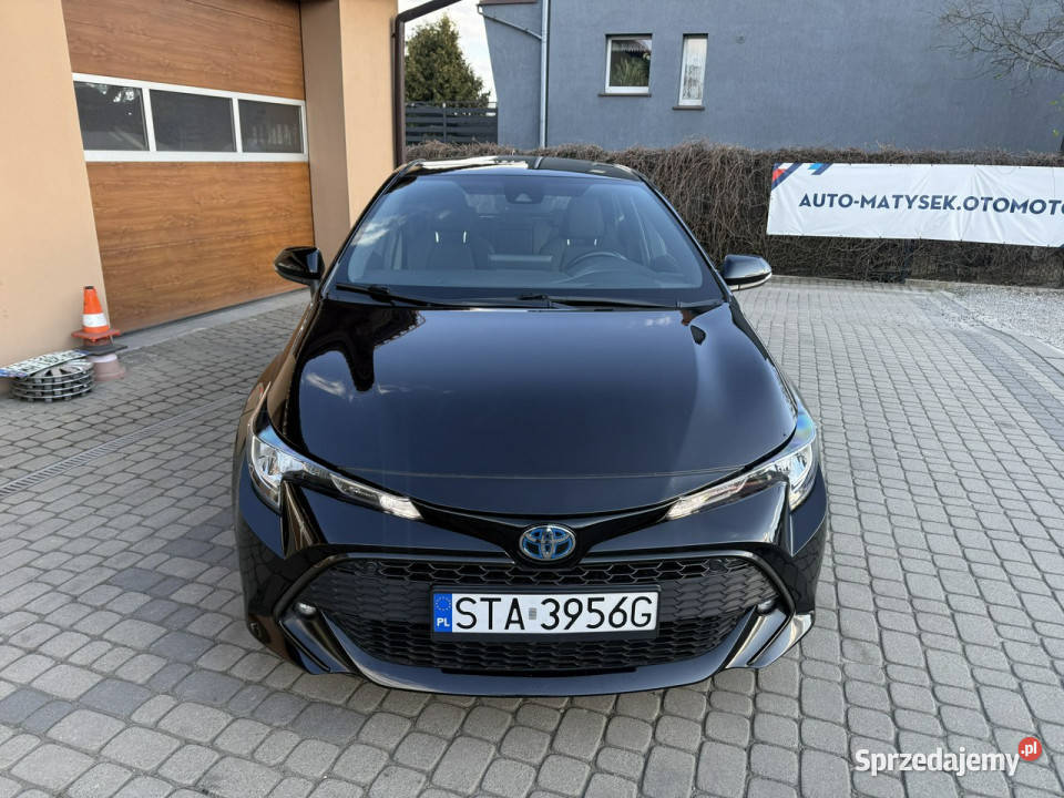 Toyota Corolla 20 Hybrid Kamera Navi CarPlay lakier metallic Corolla Orzech