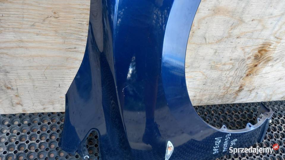 MAZDA 5 II BŁOTNIK PRZÓD PRAWY 35J osobowe Zbierkowo