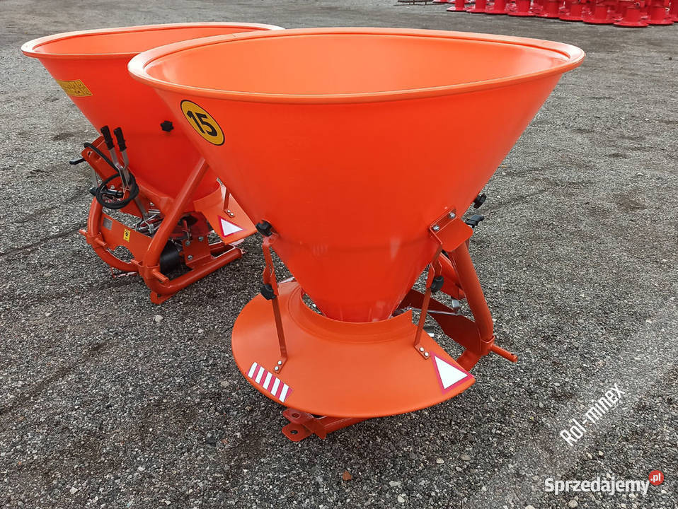 do piasku i soli Posypywarka Solarka STRUMYK