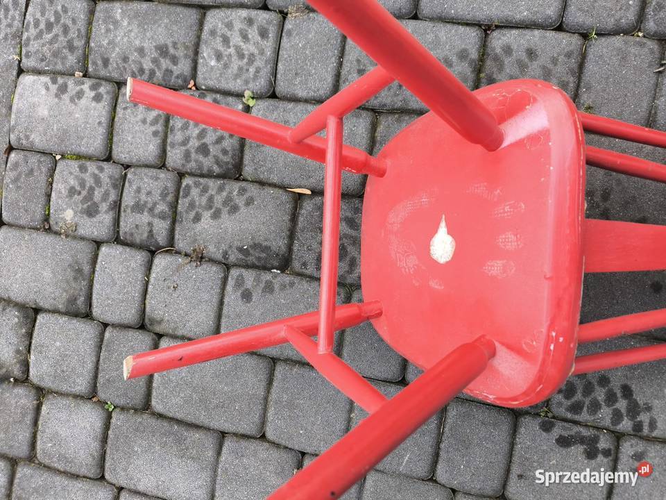 Krzesełko mały patyczak z okresu PRL Krzesła