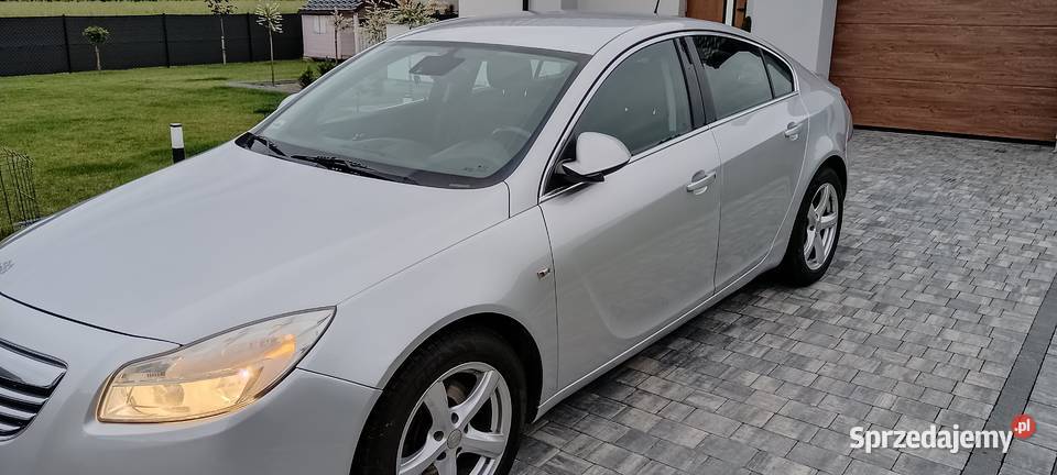 Sprzedam Opel Insignia 2.0 tb 2013