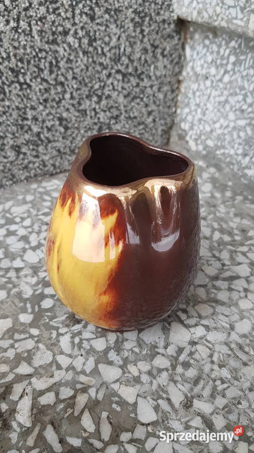 Niemiecki mały wazonik z lat 70 Myszków