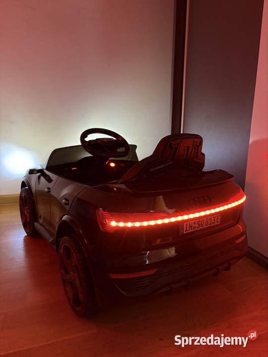 Audi SQ8 auto na akumulator 12V Niemodlin