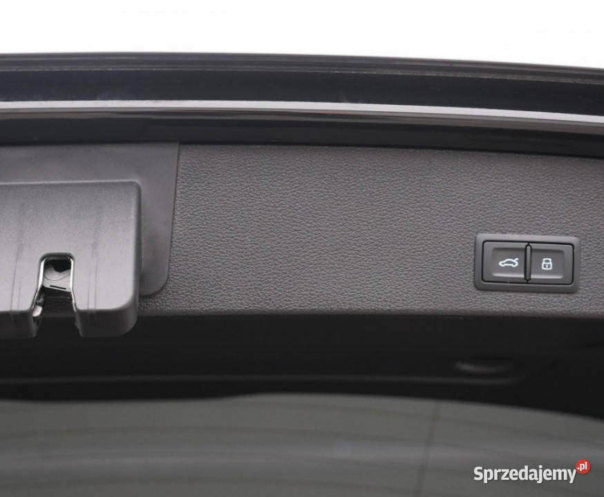 Audi Q2 35TFSI Stronic 150 Smartphone interface komputer pokładowy Kielce