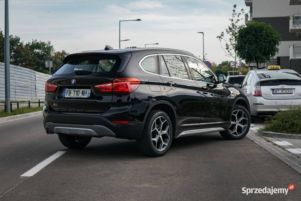 BMW X1 F48 2018 Bezwypadkowa Nowy Silnik LEDy ASR (kontrola trakcji) Warszawa sprzedam