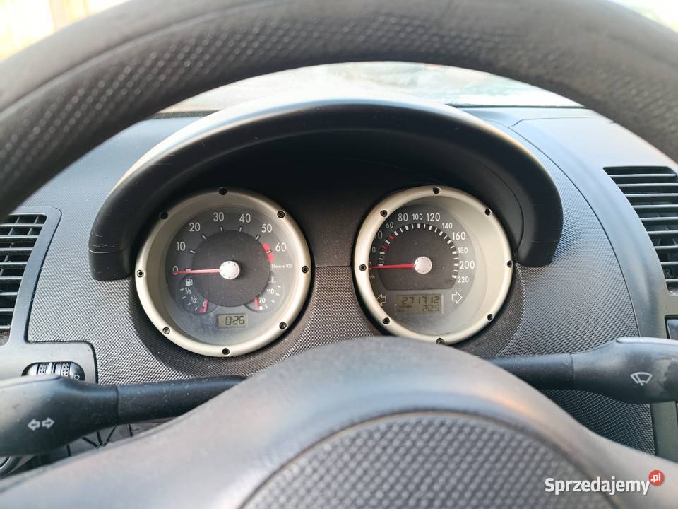 VW polo 14 Benzyna 2000r kujawsko-pomorskie Grudziądz sprzedam