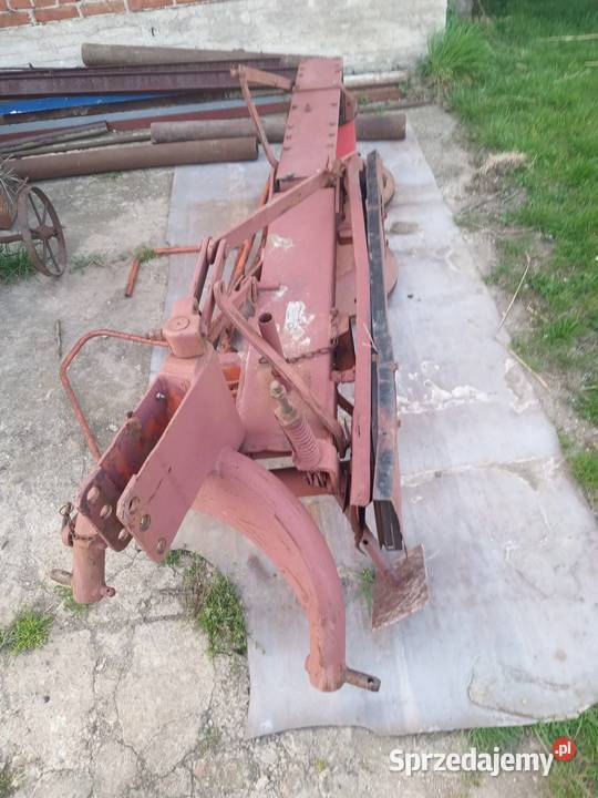 kosiarka rotacyjna 135 nieuszkodzony sprzedam