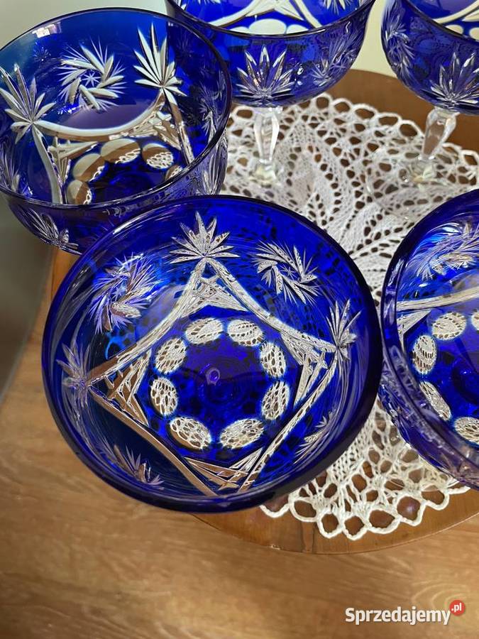 Kieliszki do szampana kobaltowe Jelenia Góra sprzedam