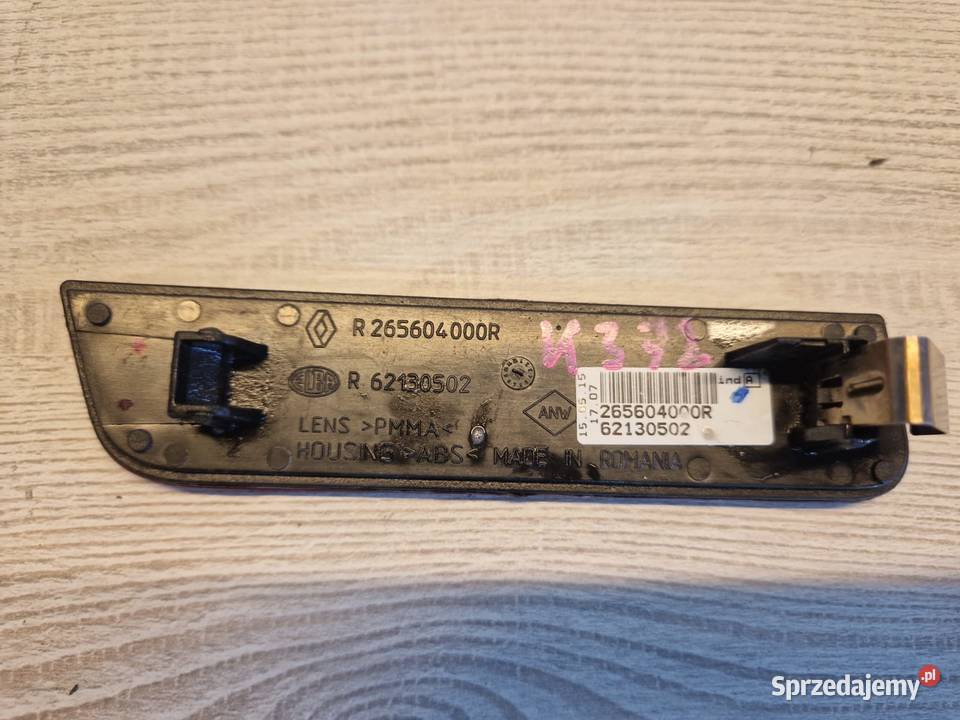 Odblask zderzaka Dacia Logan IIPrawy tył Odblaski