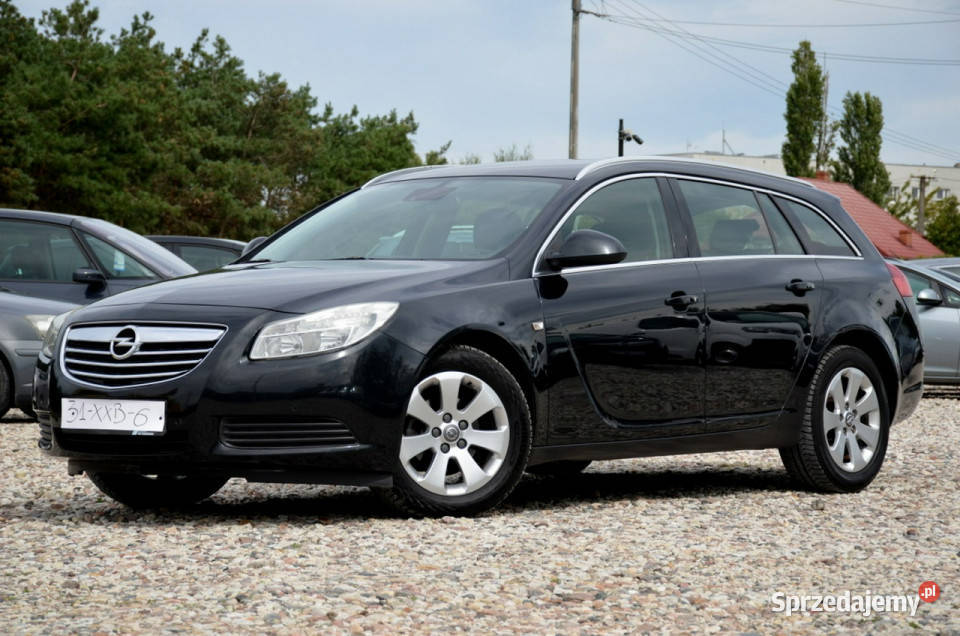 Opel Insignia Czarna Super Stan 14T 140 Serwis 140KM Kutno
