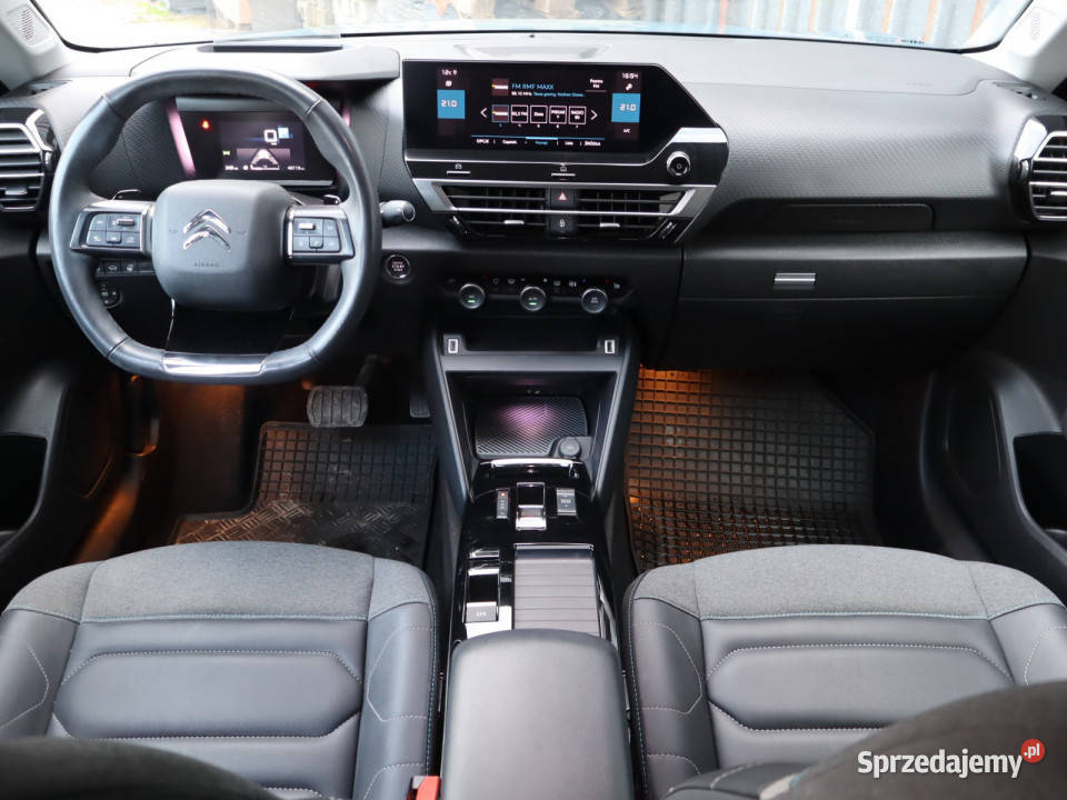 Citroen C4 12 PureTech światła LED Katowice