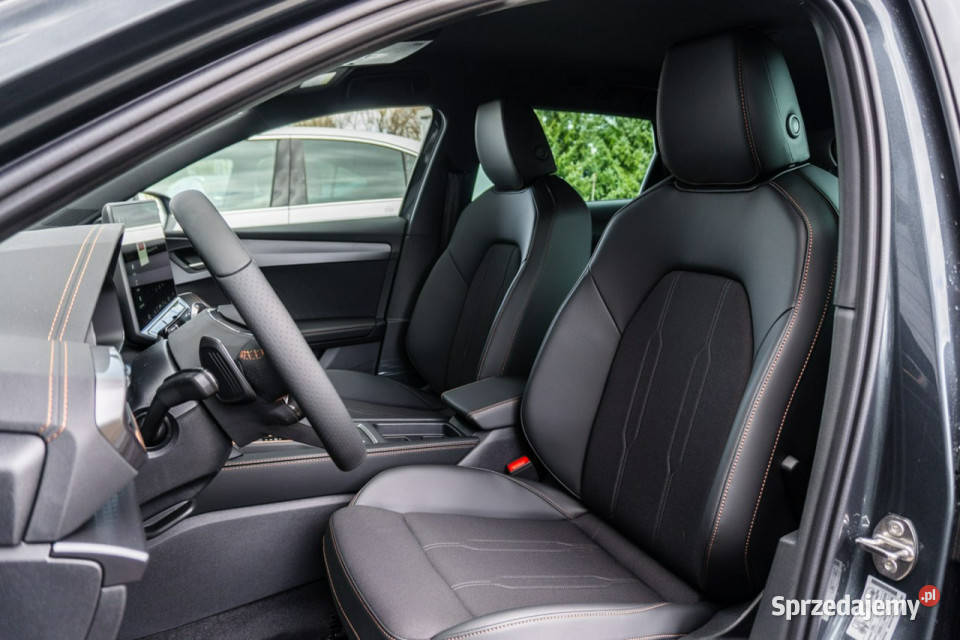 Cupra Leon Sportstourer 15 eTSI 150 DSG Dostępny nieuszkodzony Leon Sportstourer łódzkie Łódź