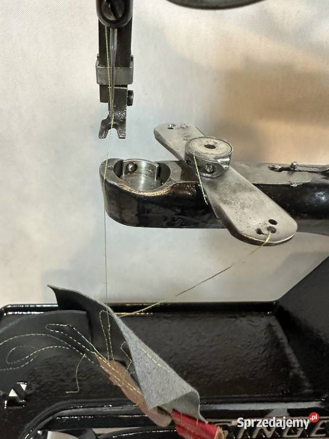 Łaciarka Singer 29K56 maszyna szewska kaletnicza Brzesko