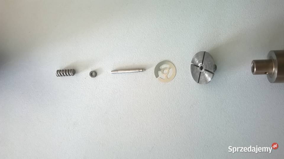 F00RJ02466 GNIAZDO ZAWORU Motoryzacja Bielsko-Biała sprzedam