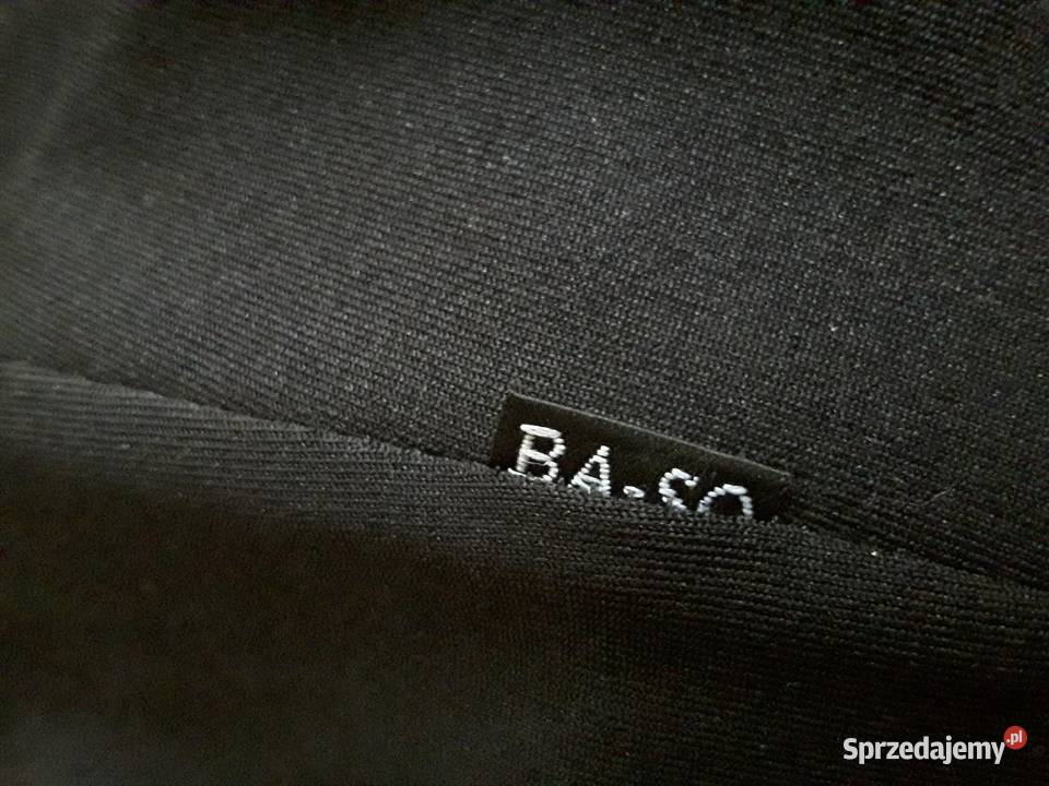 Bluzka czarna r 34 półodkryte plecy Odzież damska Warszawa