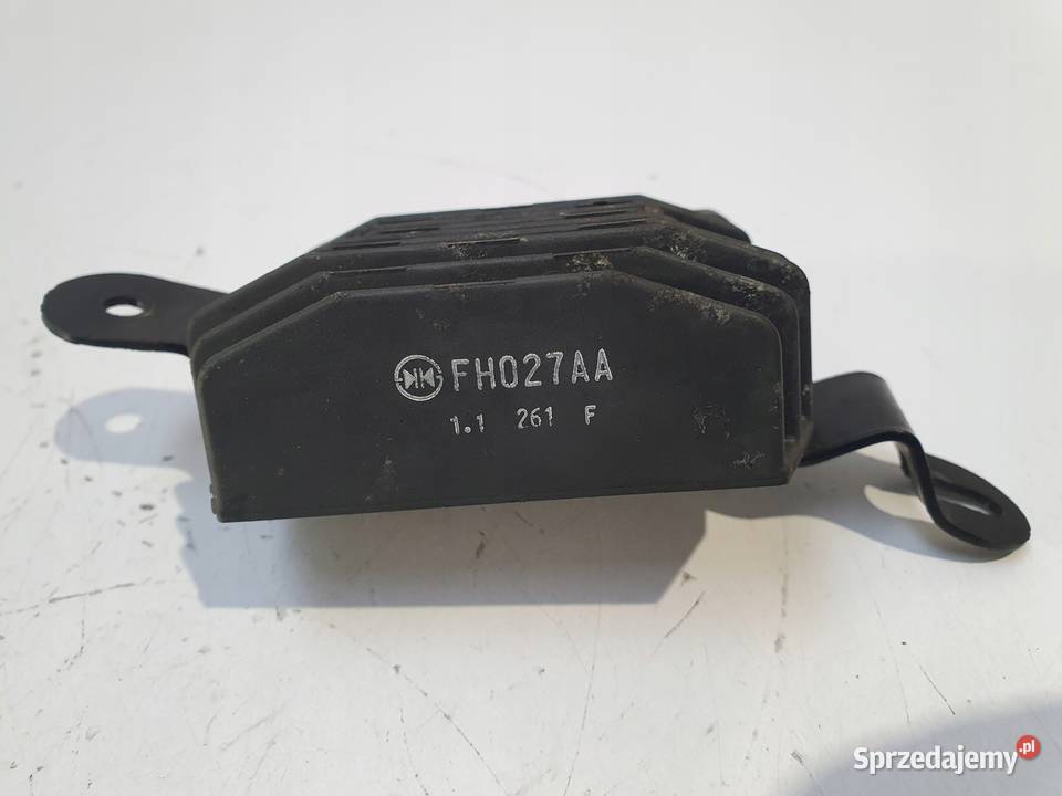 REGULATOR NAPIĘCIA Triumph Street Twin 900 18 lubelskie Chełm