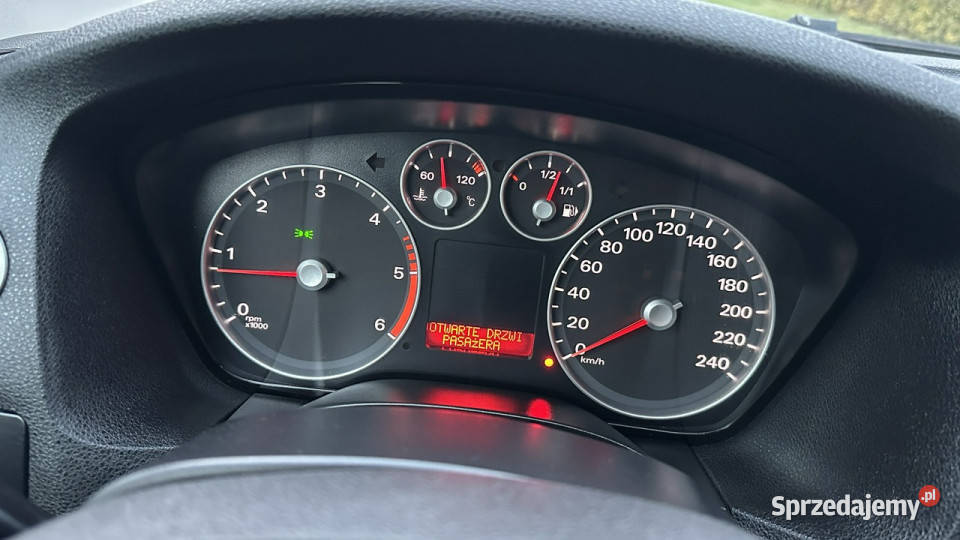 Ford Focus Niezawodny 16 Tdci Ekonomiczny Klima aluminiowe felgi Słomniki