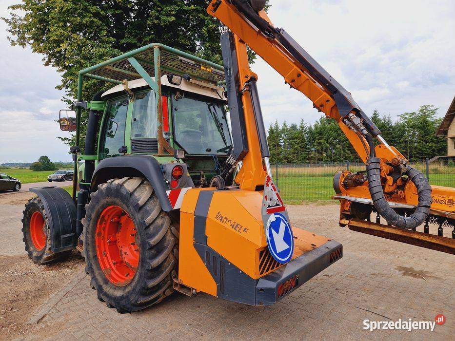 Fendt Farmer 409 Vario z kosiarką wysięgnikowa