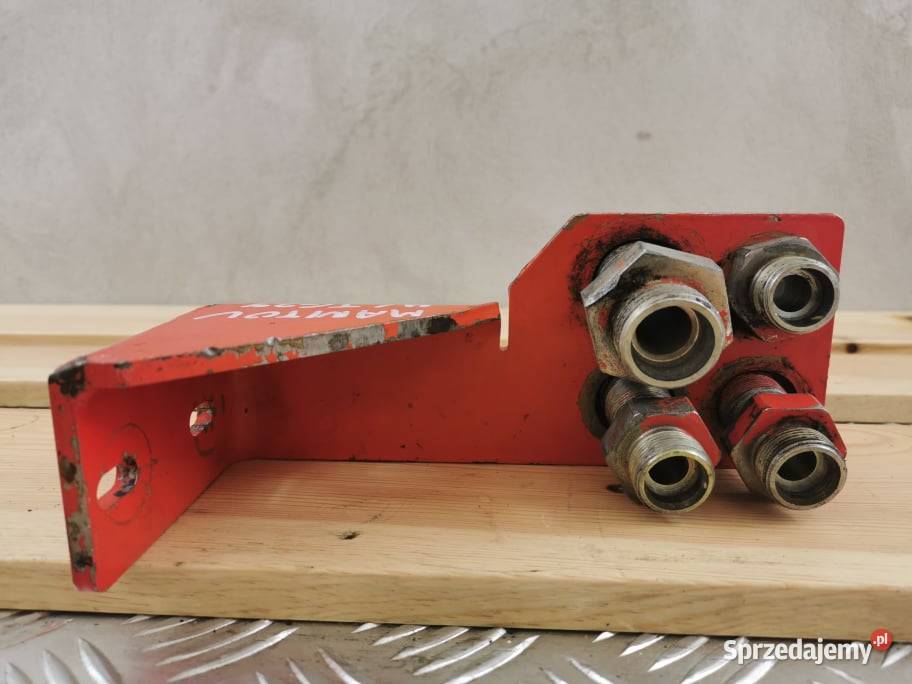 Nyple rurek ramienia Manitou MLT 629