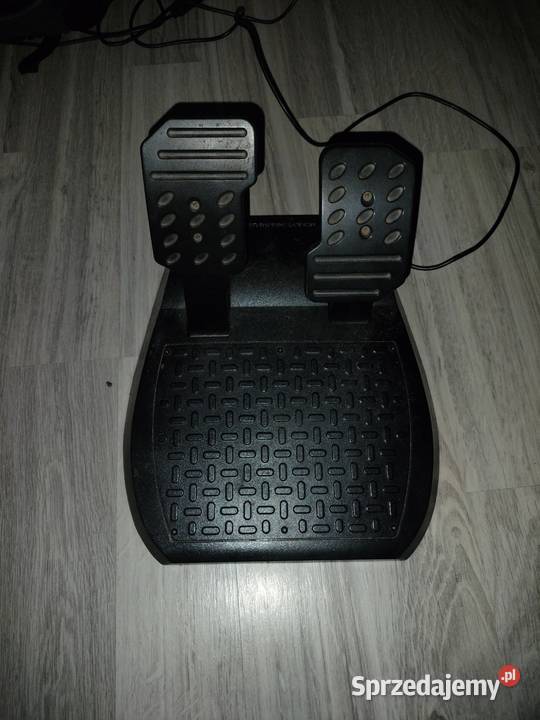 Thrustmaster Ferrari 458 Spider z pedałami