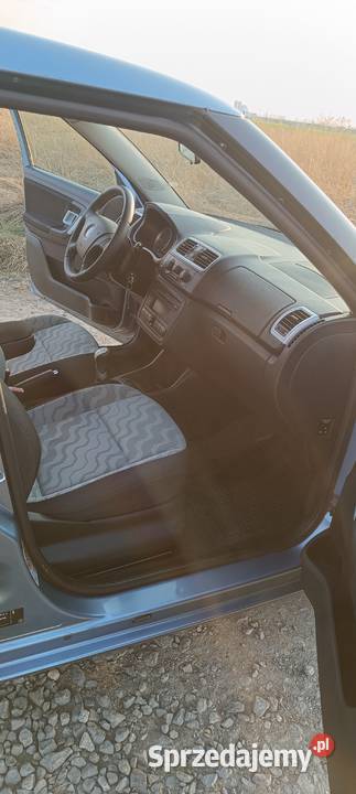 Skoda fabia 14 2008 nieuszkodzony