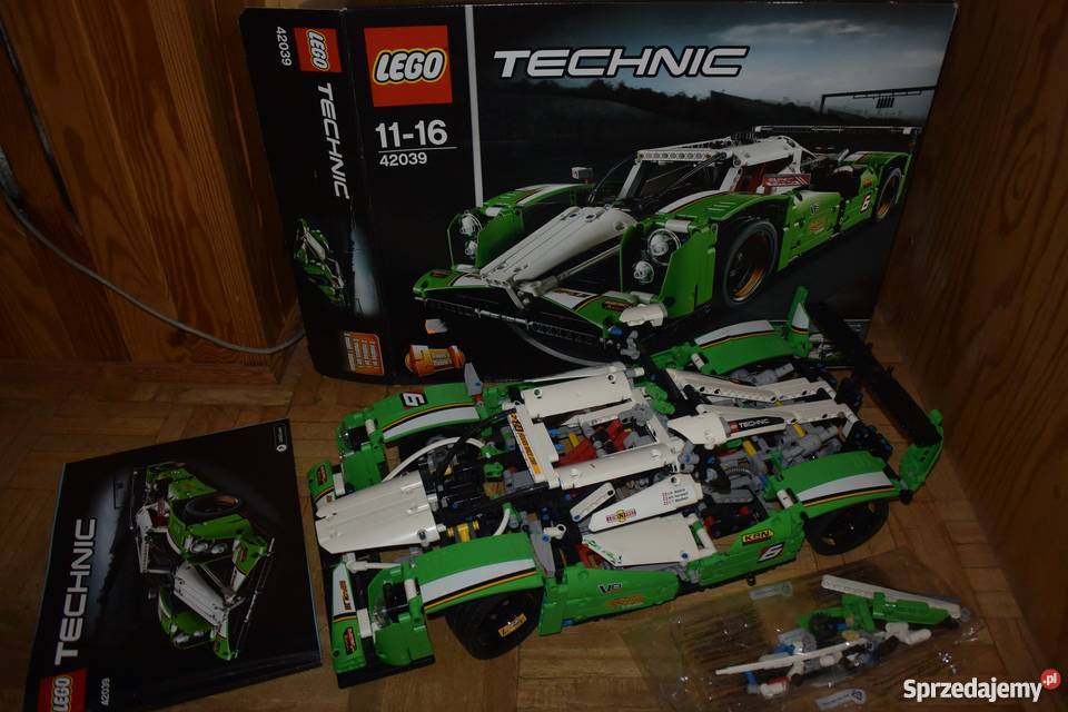 RACE CAR 24 HOURS LEGO TECHNIC 42039 Model 2 w 1 Samochody i pojazdy łódzkie Łódź