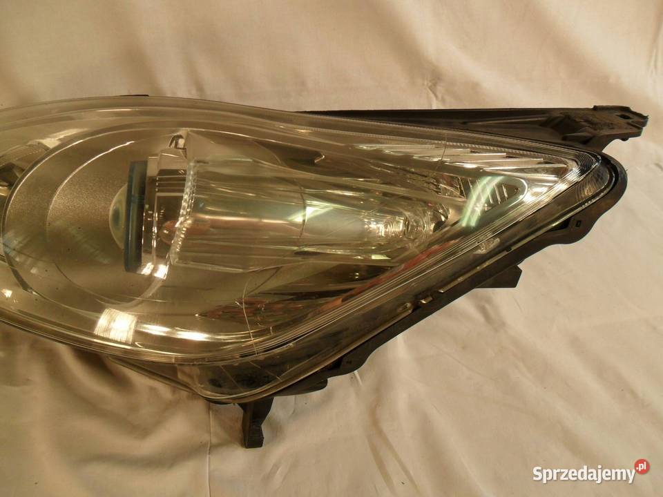 REFLEKTOR PRZÓD STRONA LEWA FORD C II wielkopolskie Nowy Tomyśl