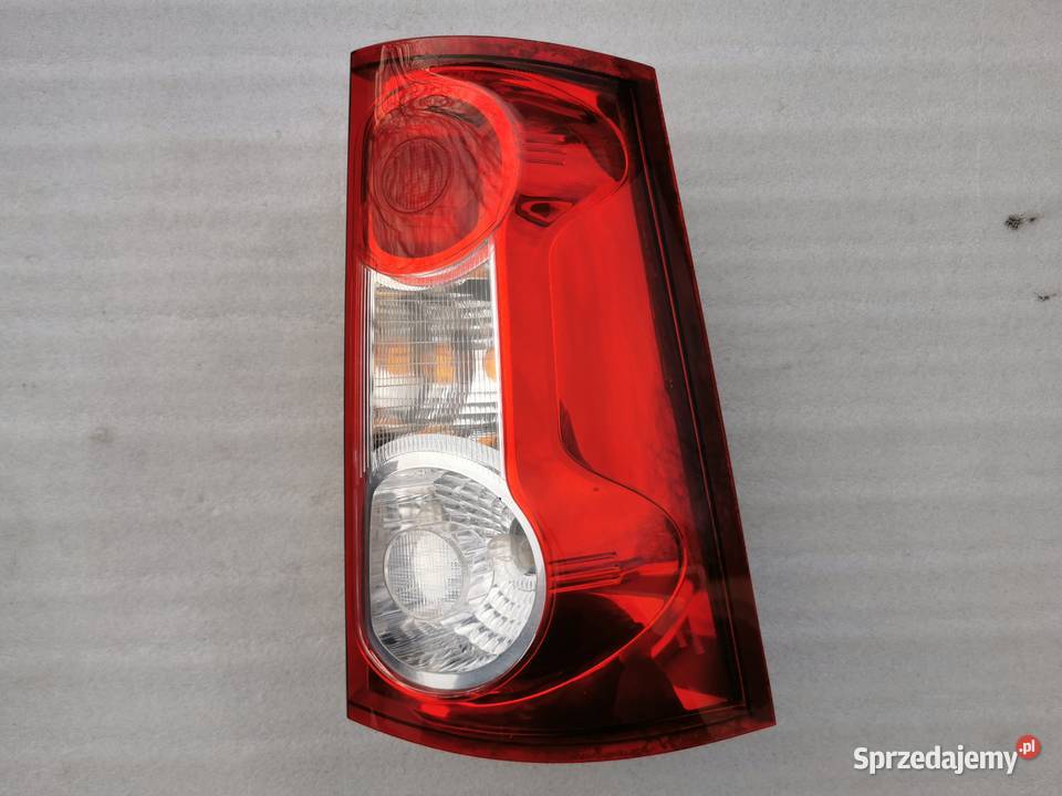 Lampa Prawy Tył Tylna Prawa Dacia Logan MCV SD Wyszków
