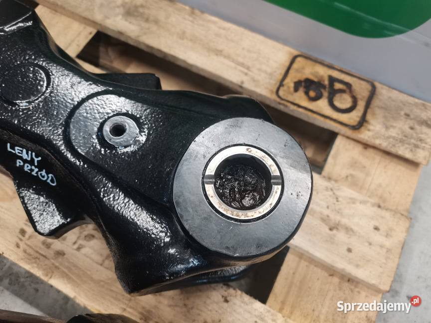 Obudowa półosi Manitou MLT 634 2010r Lewa Pozostałe wielkopolskie Wilkowo sprzedam